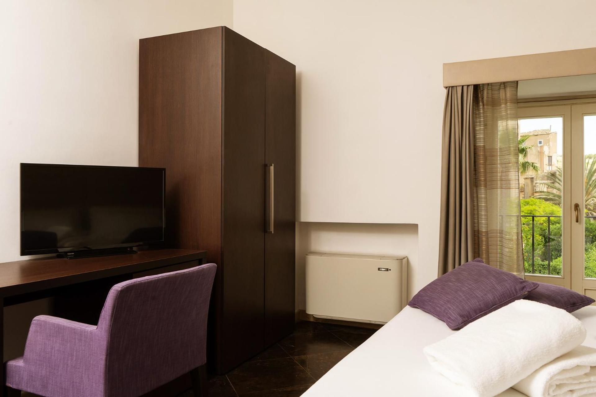 วิลลา เดล เลาโร Hotel รากูซา ภายนอก รูปภาพ